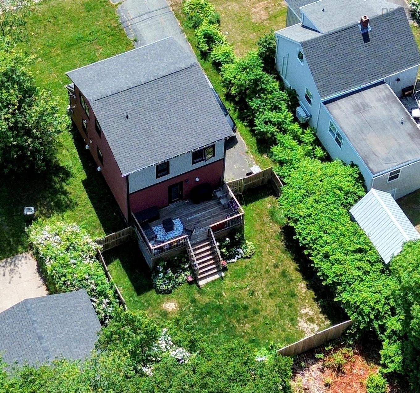 28 Pine Grove Drive, Halifax, NS