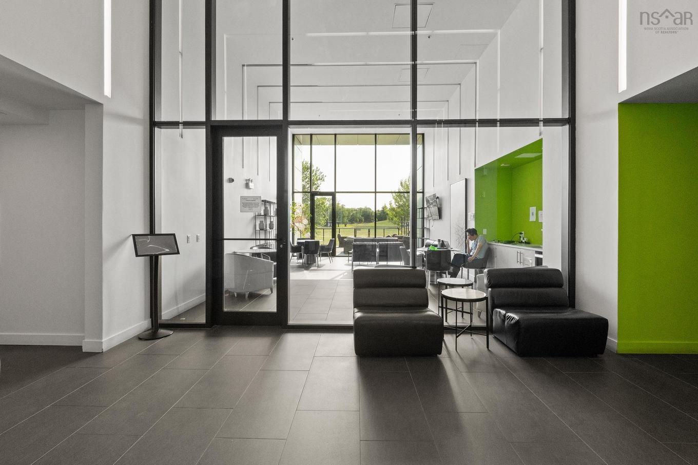 503 1048 Wellington, Halifax, NS - Indoor