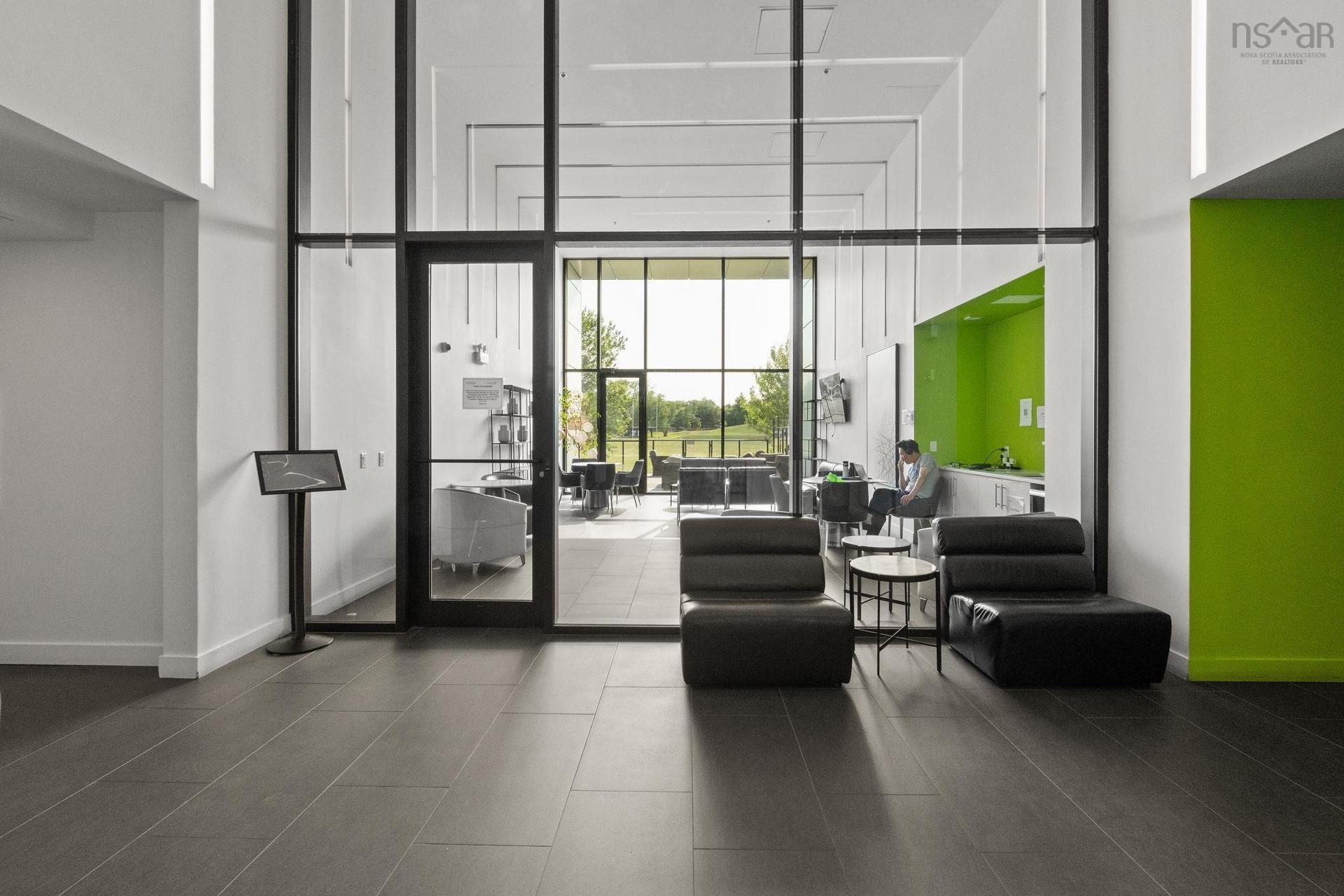 503 1048 Wellington, Halifax, NS - Indoor