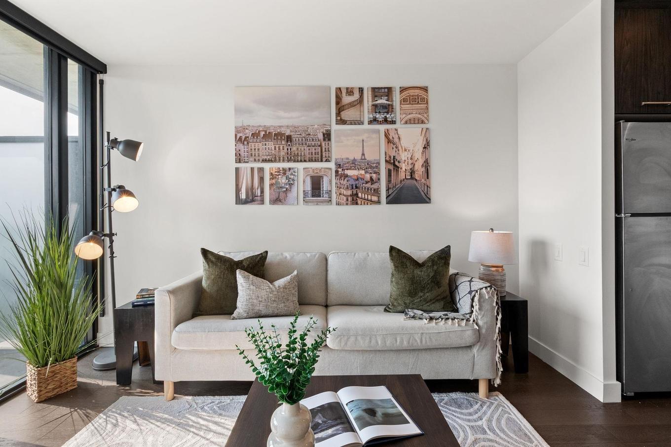 503 1048 Wellington, Halifax, NS - Indoor Photo Showing Living Room