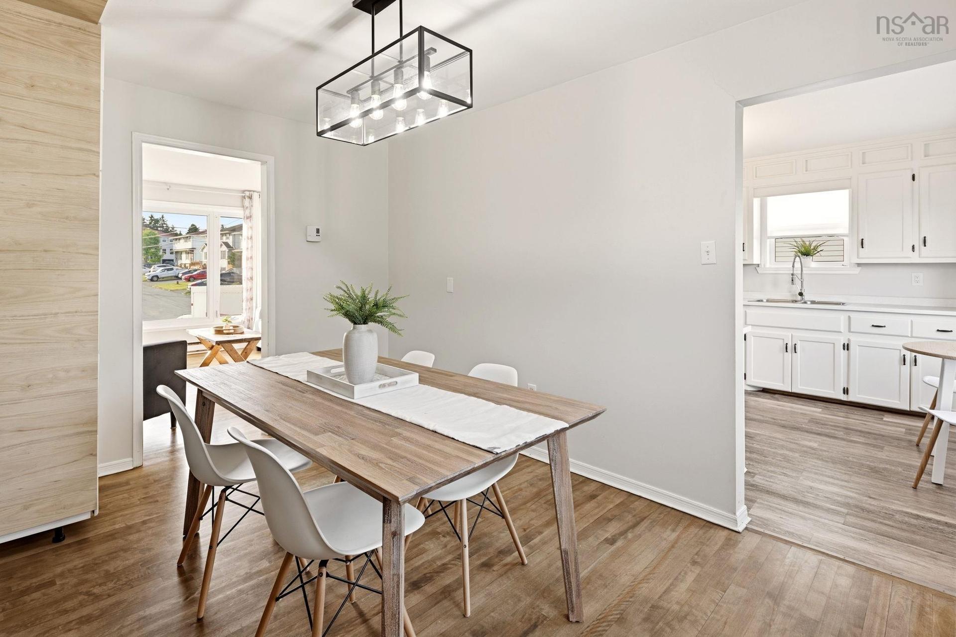 7 Shoreview Drive, Eastern Passage, NS - Indoor Photo Showing Dining Room