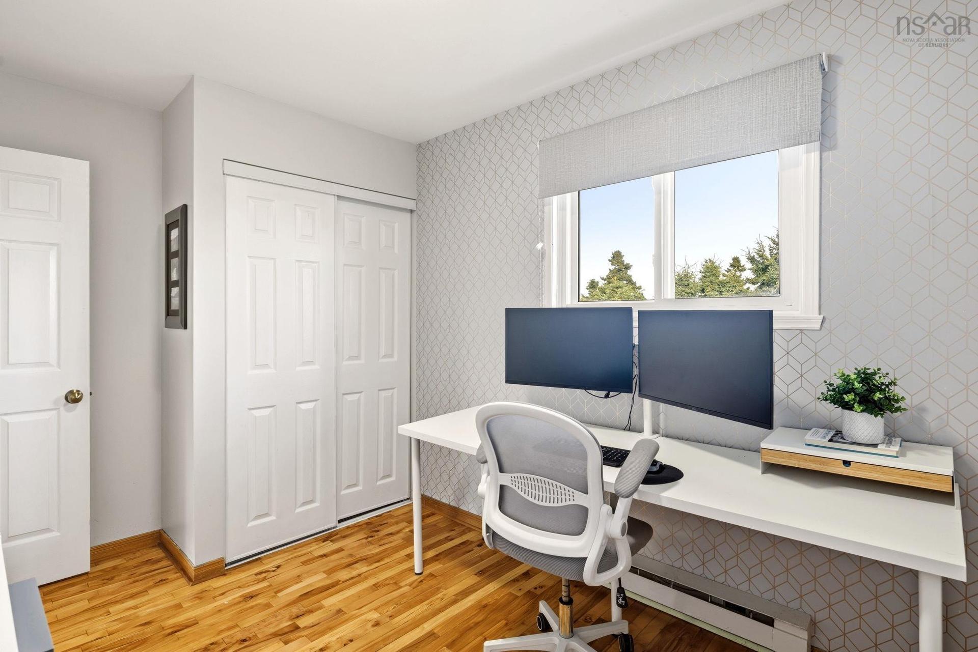 7 Shoreview Drive, Eastern Passage, NS - Indoor Photo Showing Office