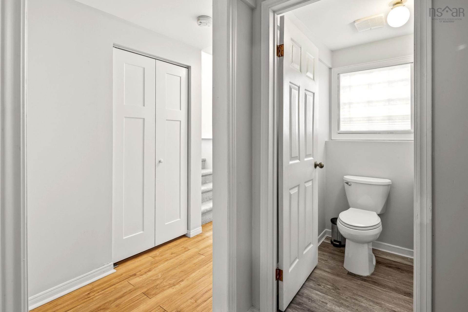 7 Shoreview Drive, Eastern Passage, NS - Indoor Photo Showing Bathroom