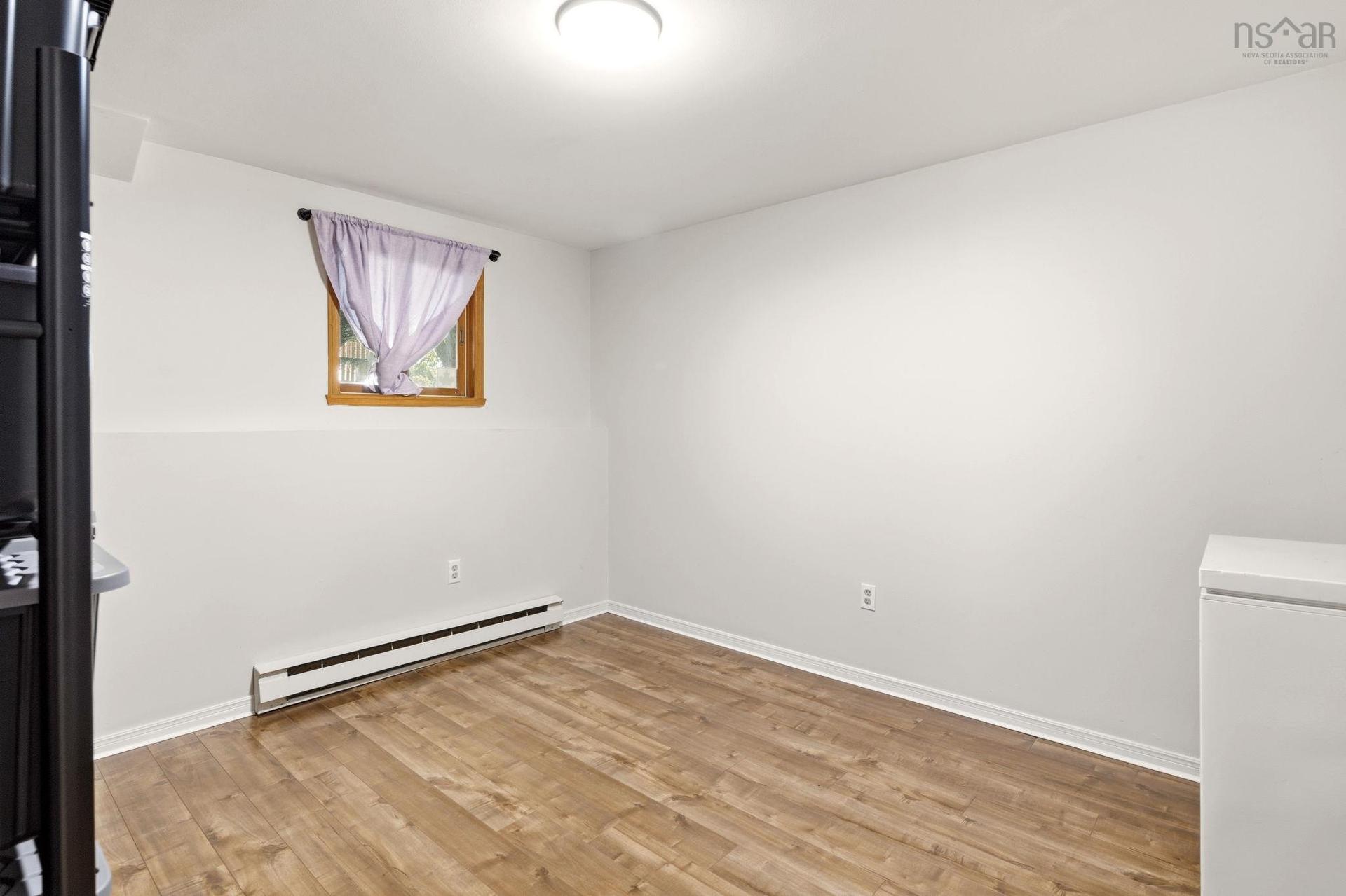 7 Shoreview Drive, Eastern Passage, NS - Indoor Photo Showing Other Room
