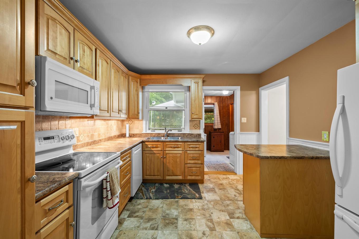 58 Skyview Drive, Charlottetown, PE - Indoor Photo Showing Kitchen With Double Sink