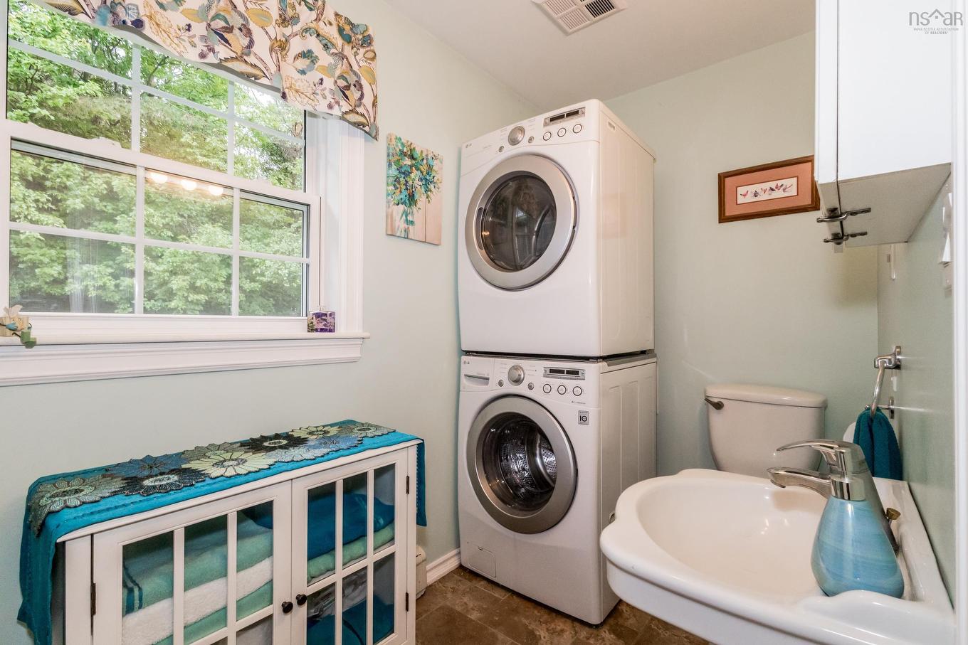 138 South Street, Berwick, NS - Indoor Photo Showing Laundry Room