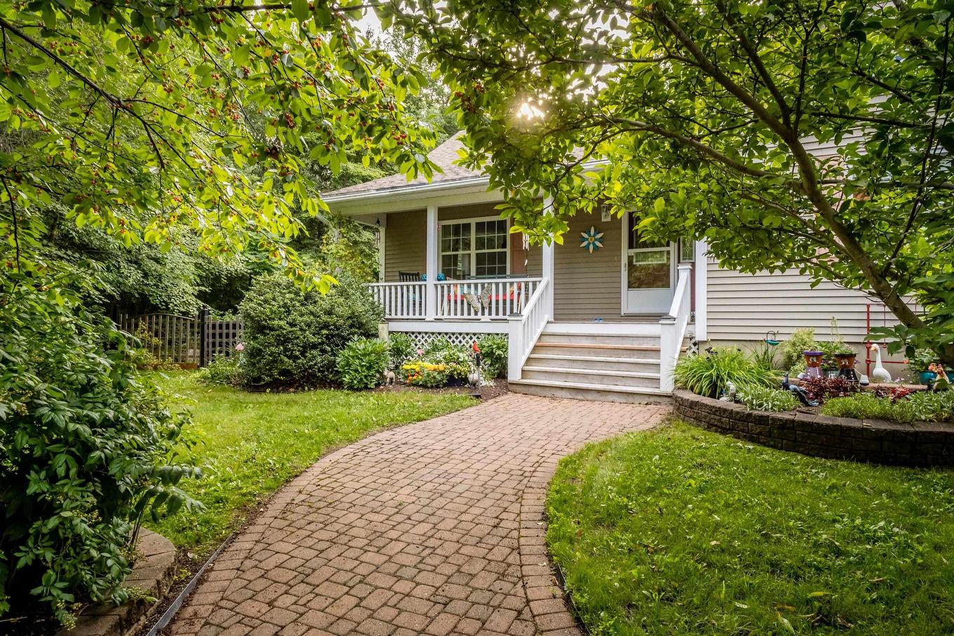 138 South Street, Berwick, NS - Outdoor With Deck Patio Veranda