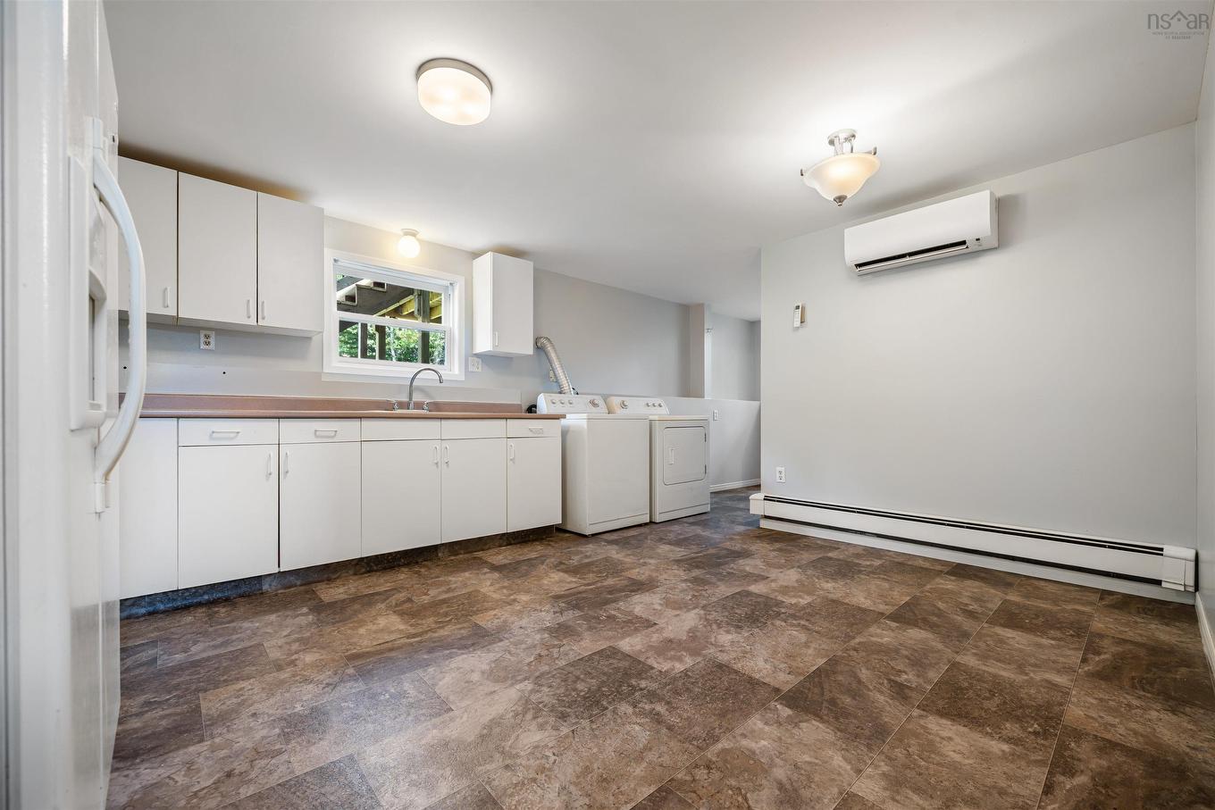 14 Egerton Street, Trenton, NS - Indoor