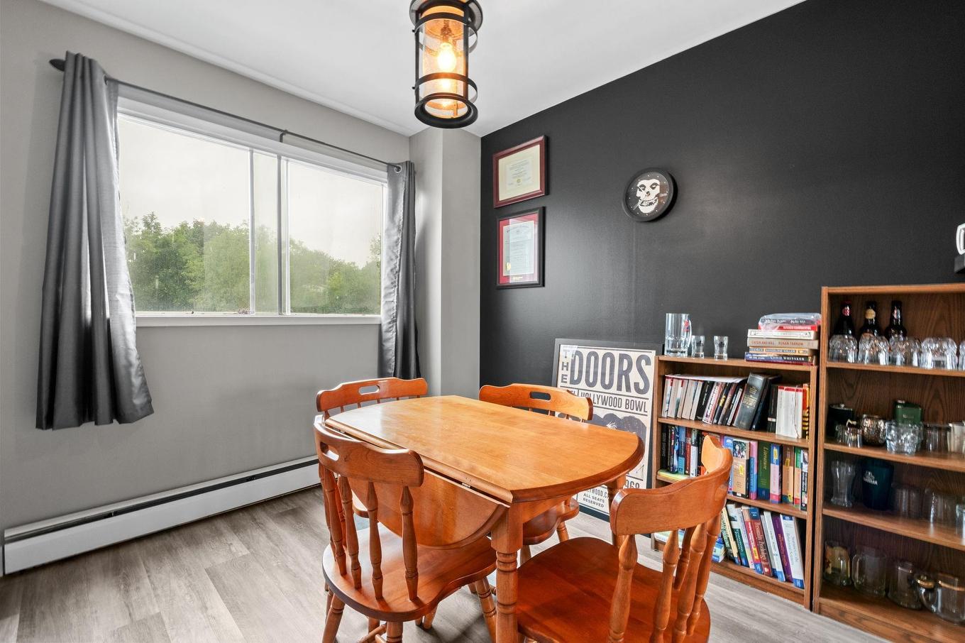 3 Osborne Avenue, Dartmouth, NS - Indoor