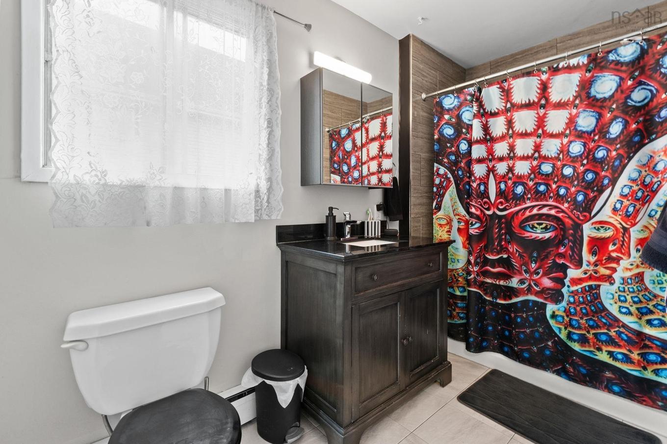 3 Osborne Avenue, Dartmouth, NS - Indoor