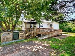 12 HIGHLAND Avenue Brookfield, NS B0N 1C0