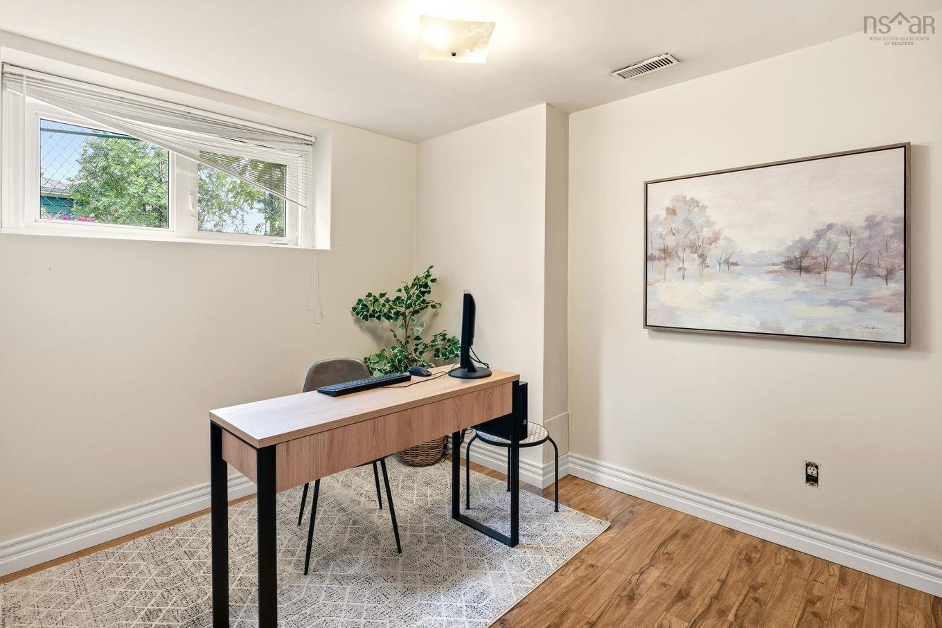 104 Joffre Street, Dartmouth, NS - Indoor Photo Showing Other Room