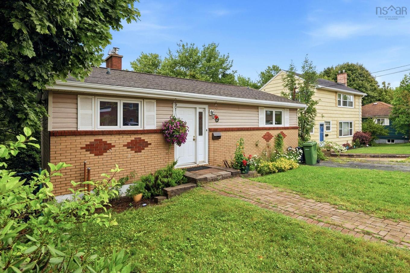 104 Joffre Street, Dartmouth, NS - Outdoor