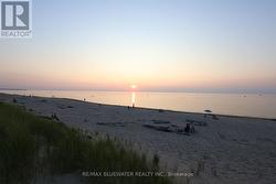 Still the best sunsets here in Port Fanks -