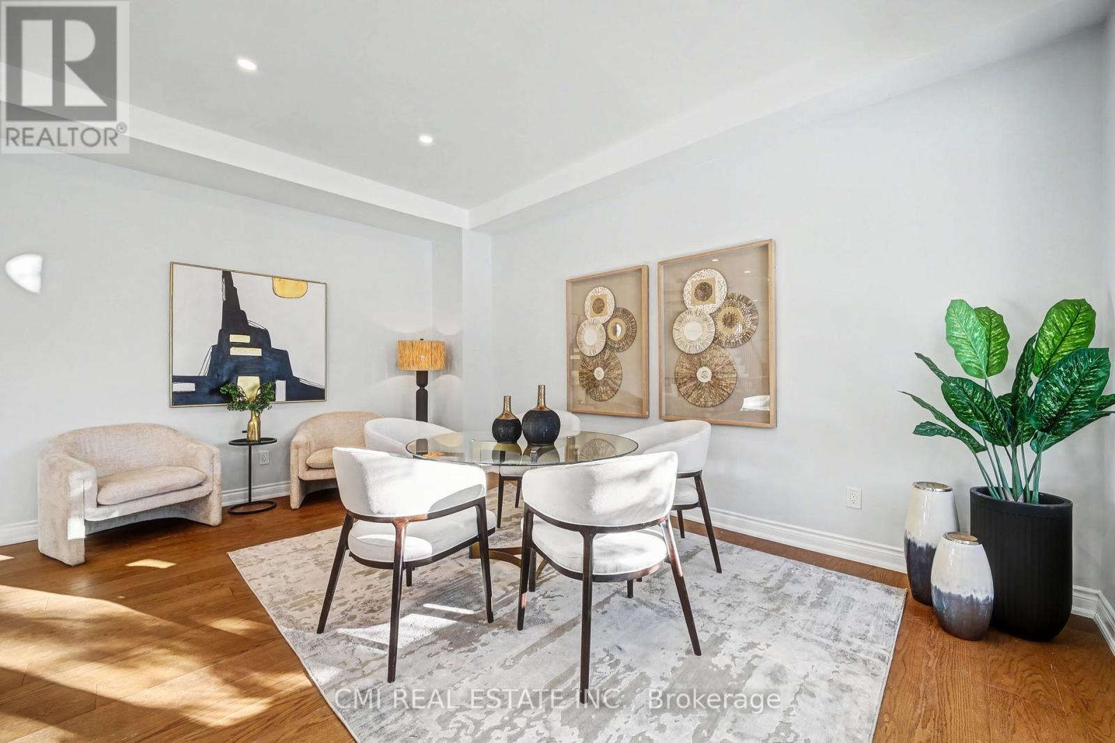 75 Kenilworth Avenue, Toronto, ON - Indoor Photo Showing Other Room