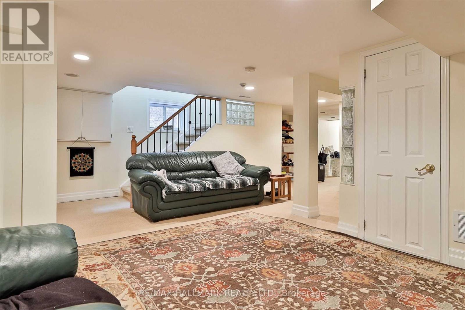 100 Courcelette Road, Toronto, ON - Indoor