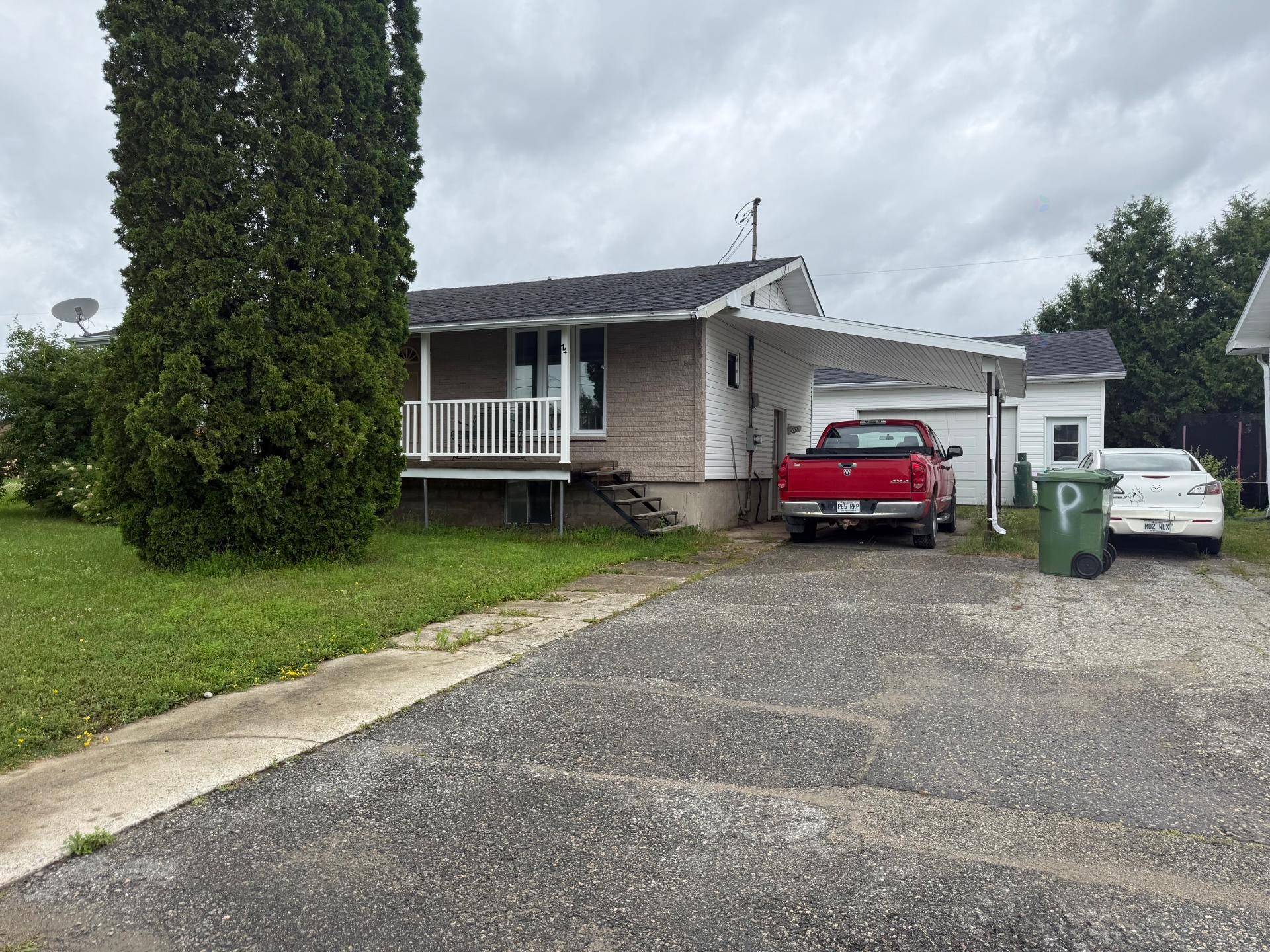 Façade - 14 2E Rue S., Béarn, QC - Outdoor