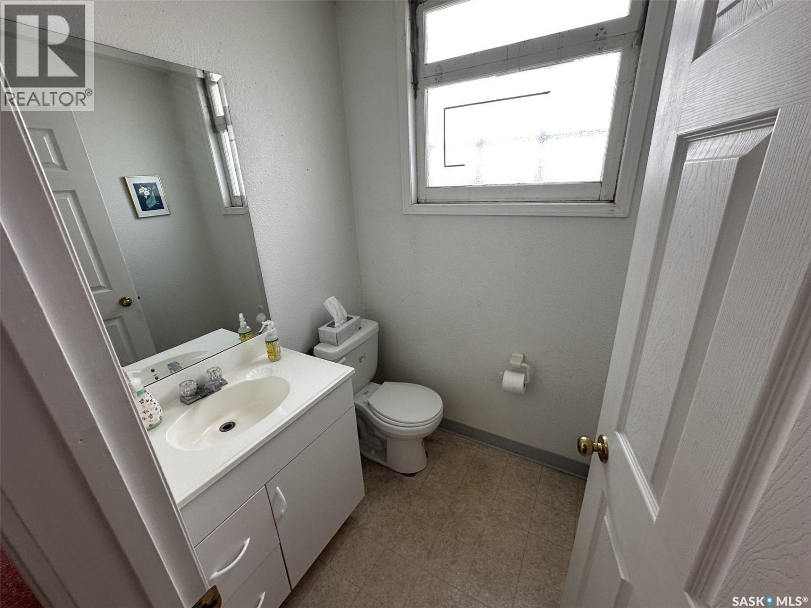 326 High Street W, Moose Jaw, SK
