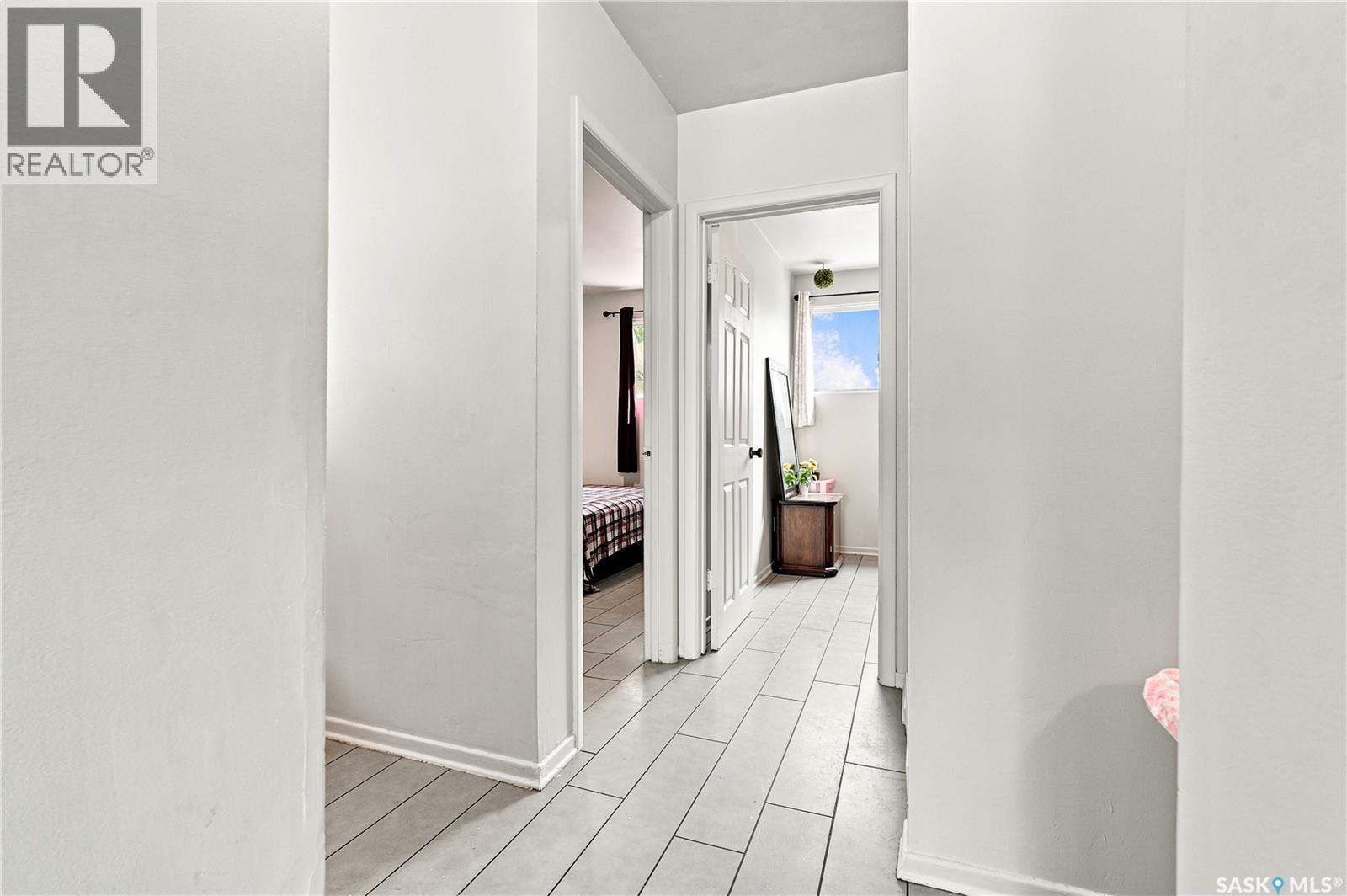 2814-2816 7Th Street E, Saskatoon, SK - Indoor Photo Showing Other Room
