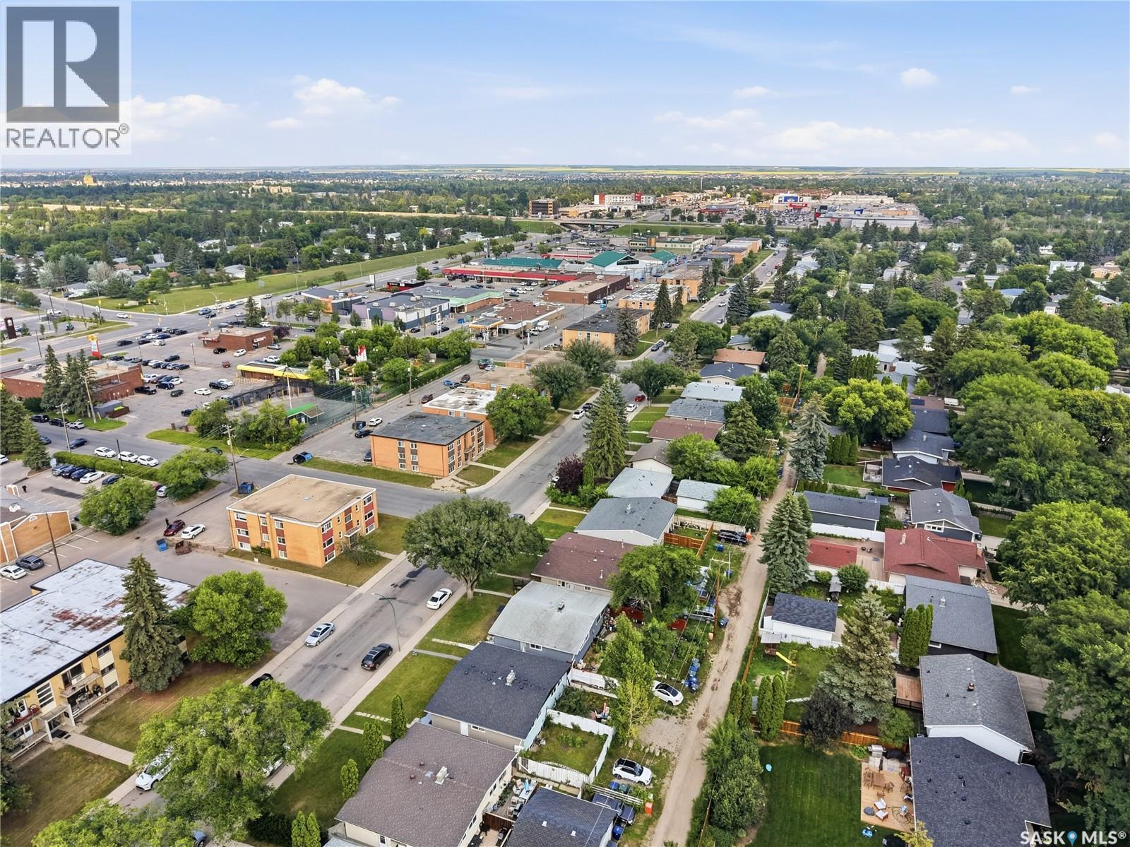 2814-2816 7Th Street E, Saskatoon, SK - Outdoor With View