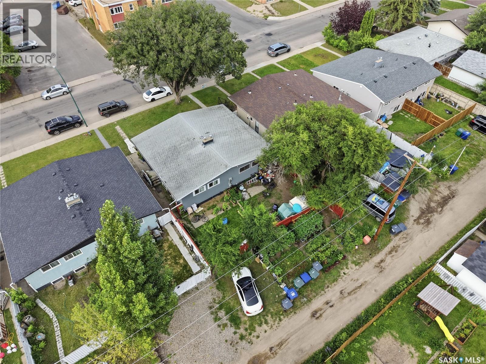 2814-2816 7Th Street E, Saskatoon, SK - Outdoor With View