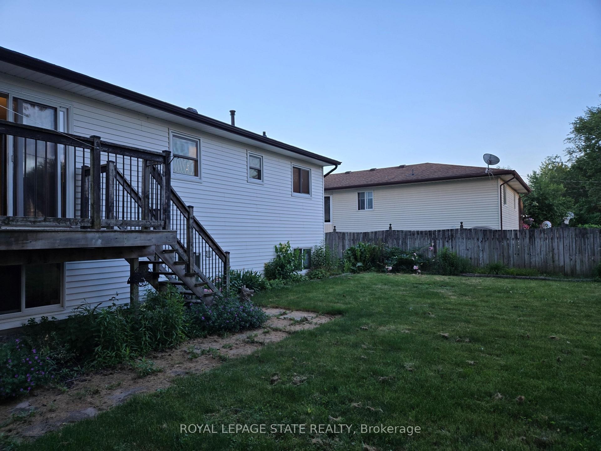 697 Ferndale Avenue, Fort Erie, ON