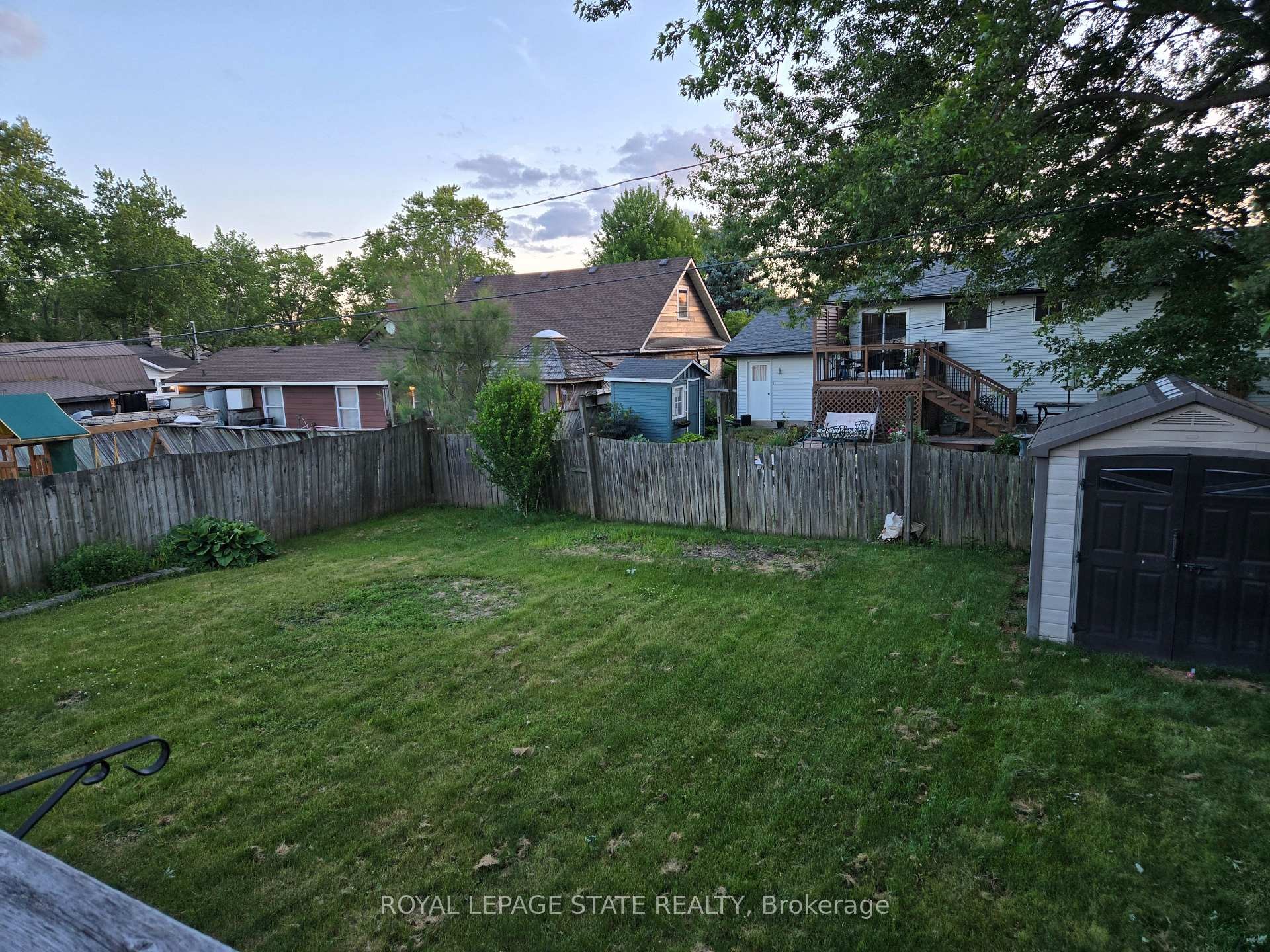697 Ferndale Avenue, Fort Erie, ON