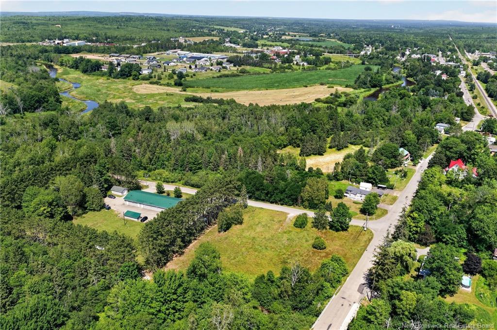 1 Mill Rd, Petitcodiac, NB