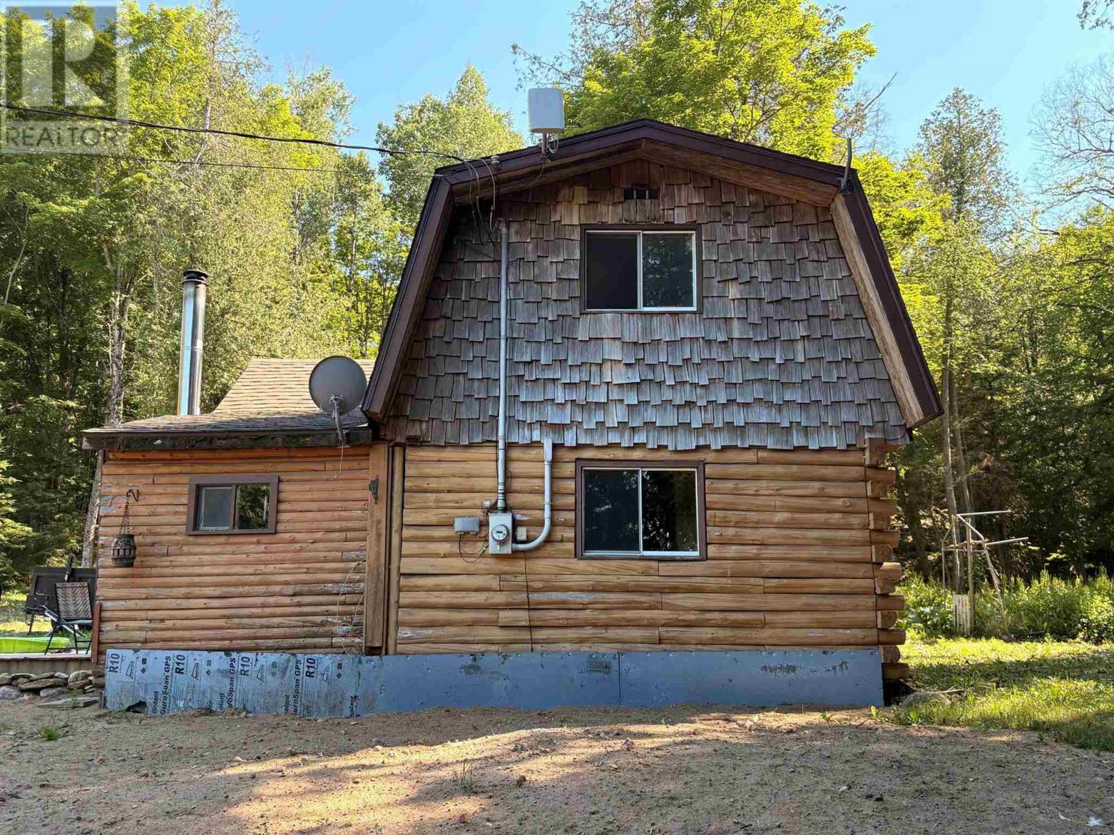 3235 Walnut St, Hilton Beach, ON - Outdoor