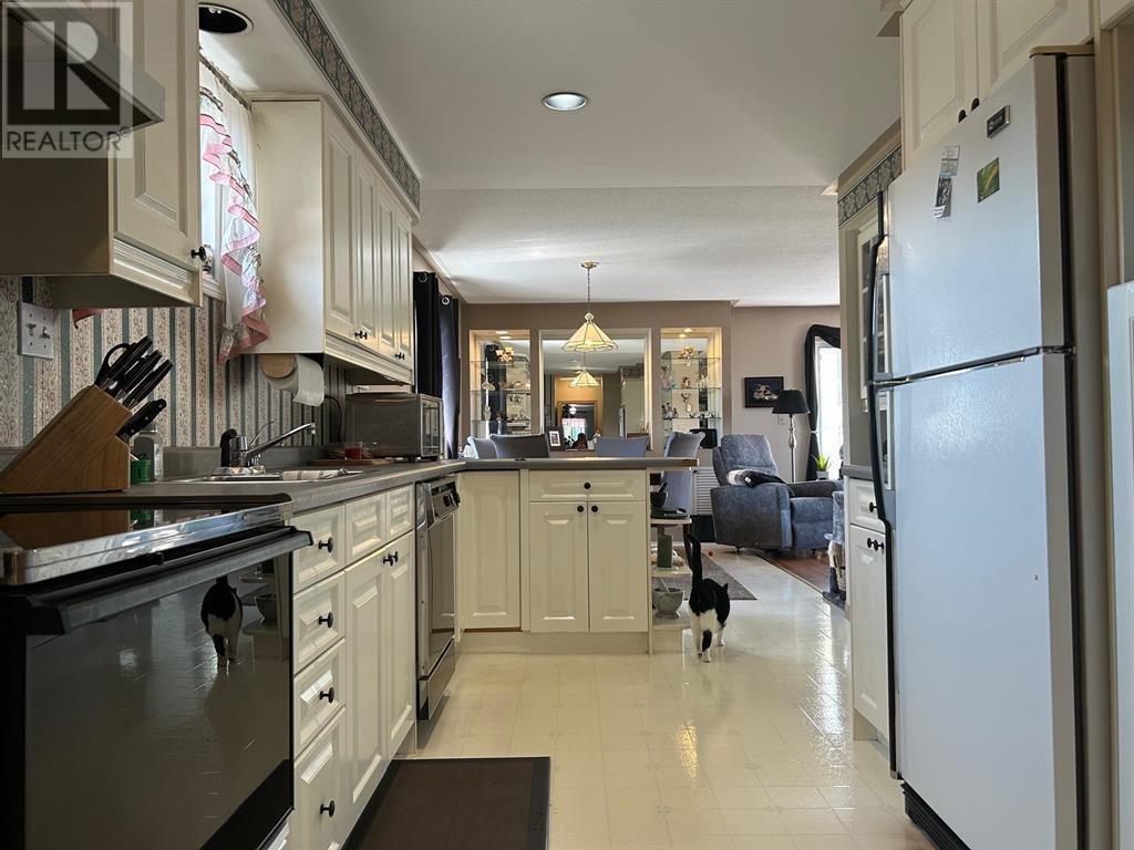 3120 Marks St, Hilton Beach, ON