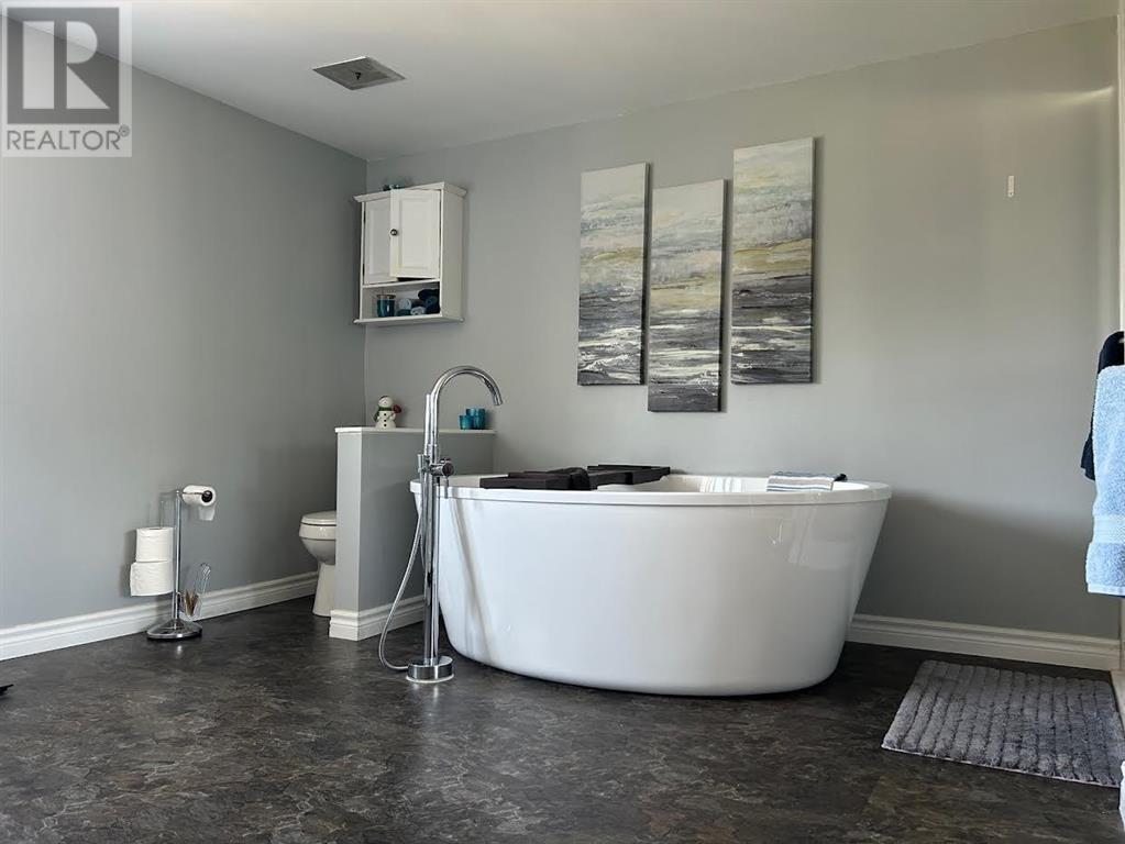 3120 Marks St, Hilton Beach, ON