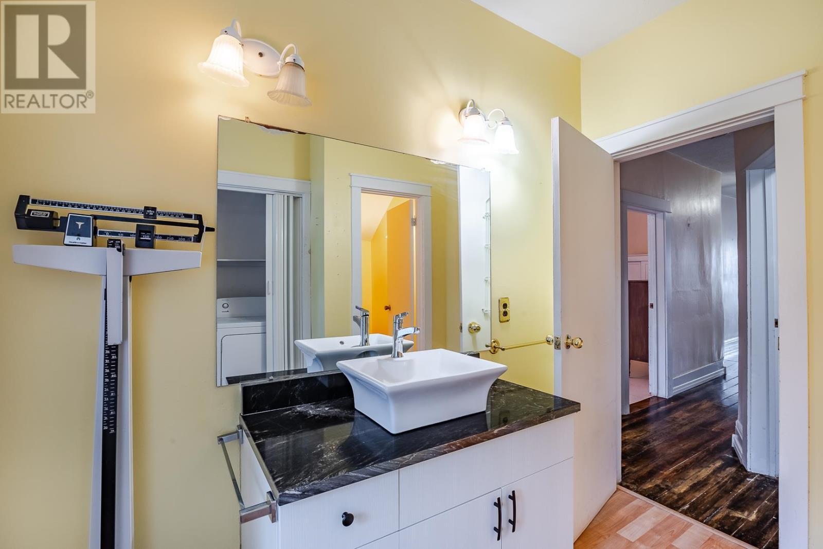 1805 Shore Rd, Richard'S Landing, ON - Indoor Photo Showing Bathroom