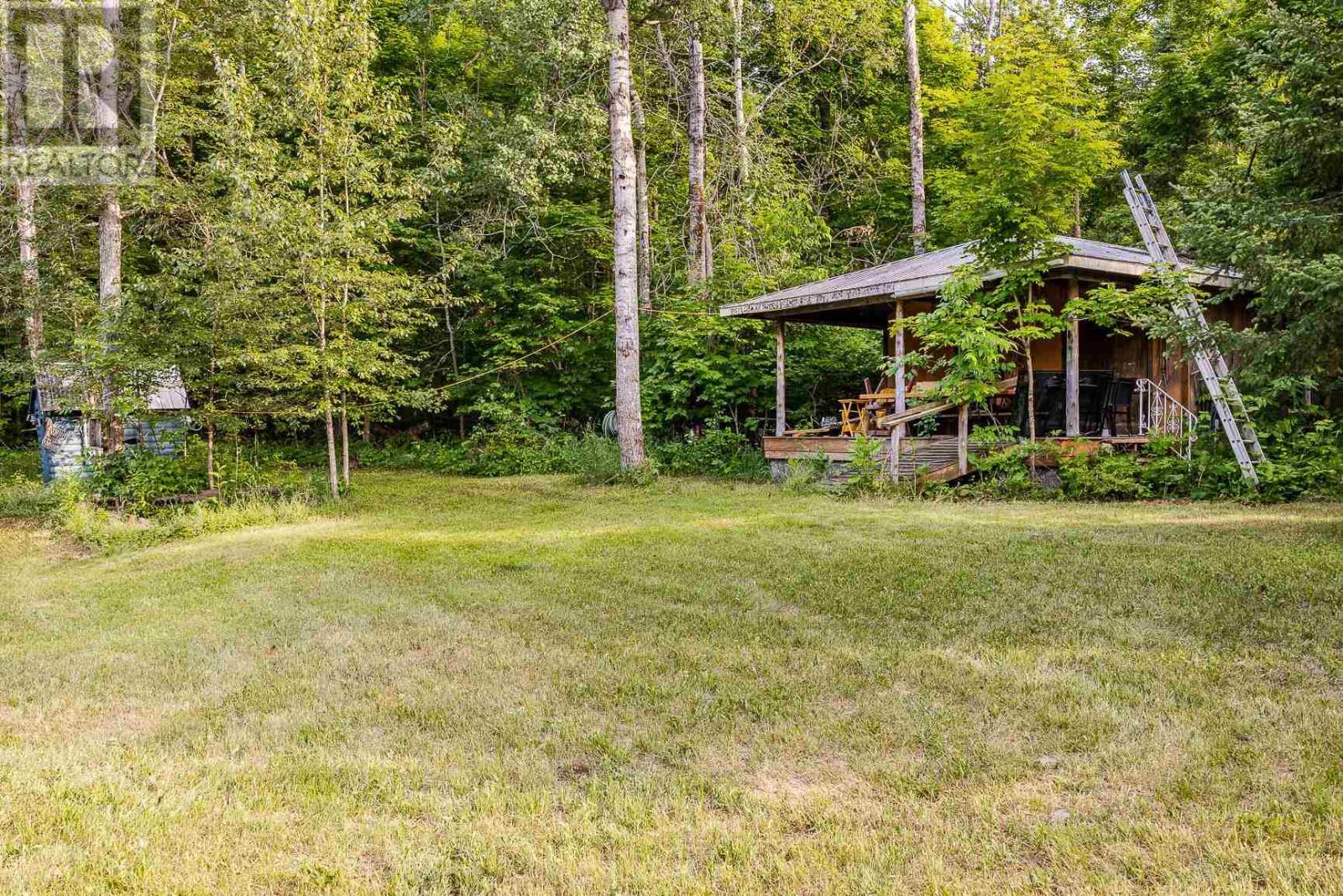 1805 Shore Rd, Richard'S Landing, ON - Outdoor