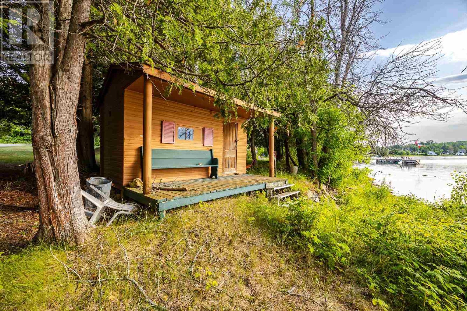 1805 Shore Rd, Richard'S Landing, ON - Outdoor