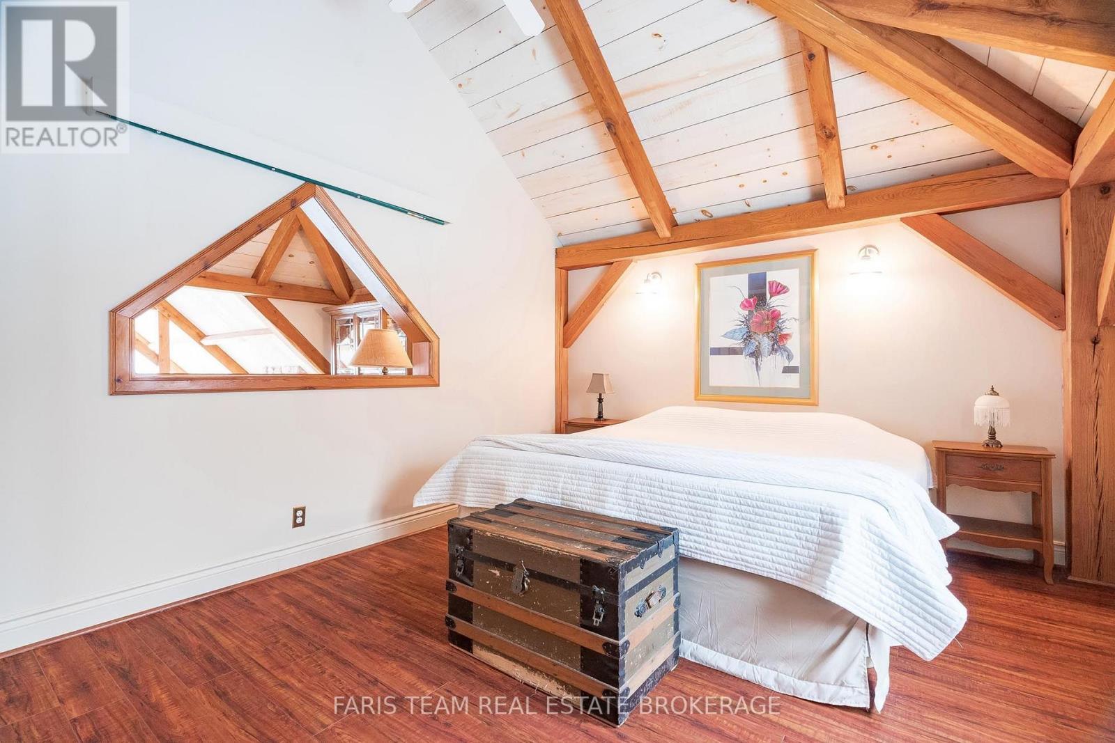 187 Champlain Road, Penetanguishene, ON - Indoor Photo Showing Bedroom
