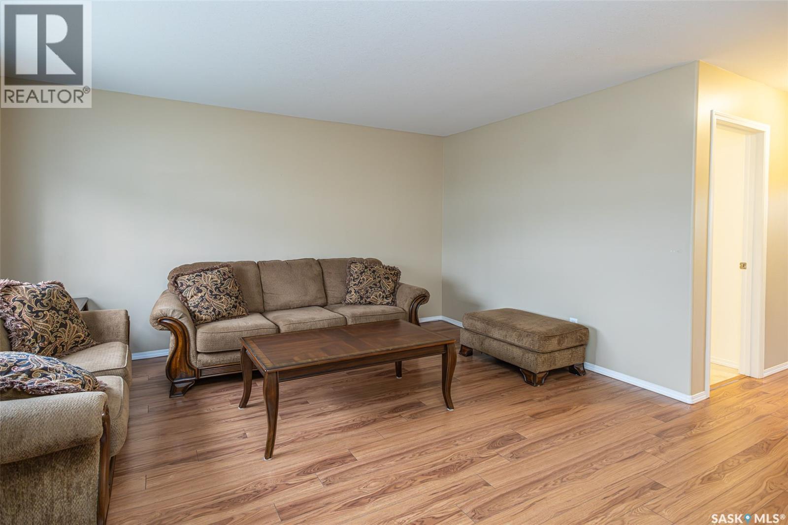 156 203 Herold Terrace, Saskatoon, SK - Indoor Photo Showing Living Room