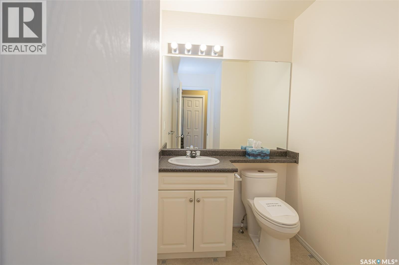 156 203 Herold Terrace, Saskatoon, SK - Indoor Photo Showing Bathroom