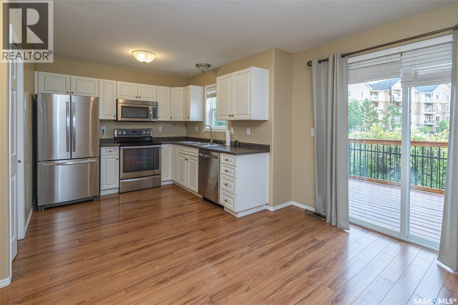 156 203 Herold Terrace, Saskatoon, SK - Indoor Photo Showing Kitchen