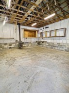 Garage - 