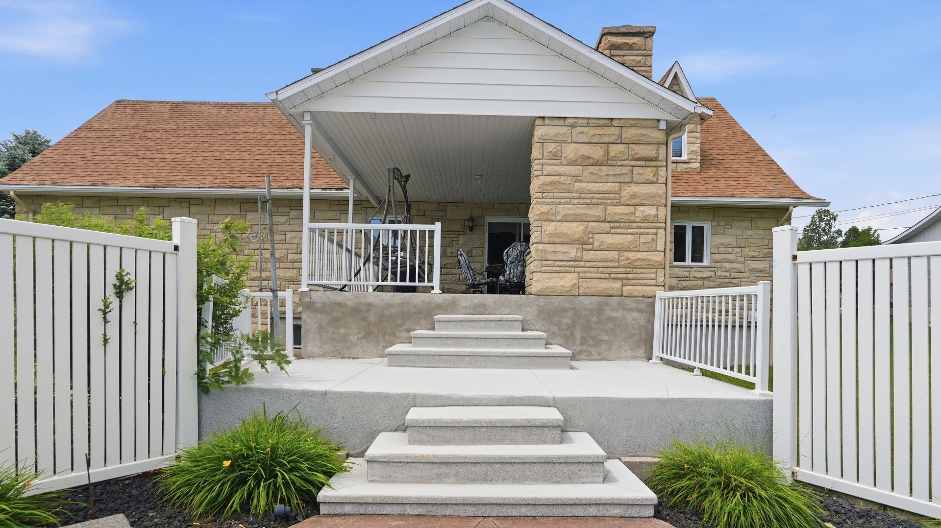 Back of Structure - 2530 206E Rue, Saint-Georges, QC - Outdoor With Exterior