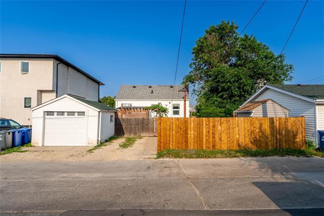 123 Traverse Ave, Winnipeg, MB - Outdoor