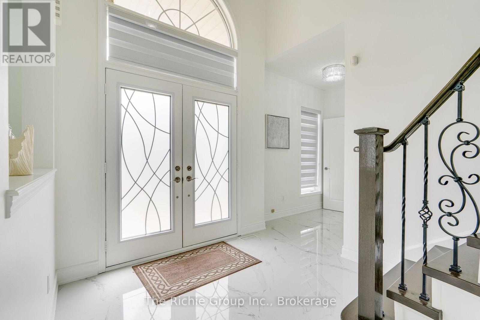 front Foyer - 59 Tarquini Crescent, Caledon, ON - Indoor Photo Showing Other Room
