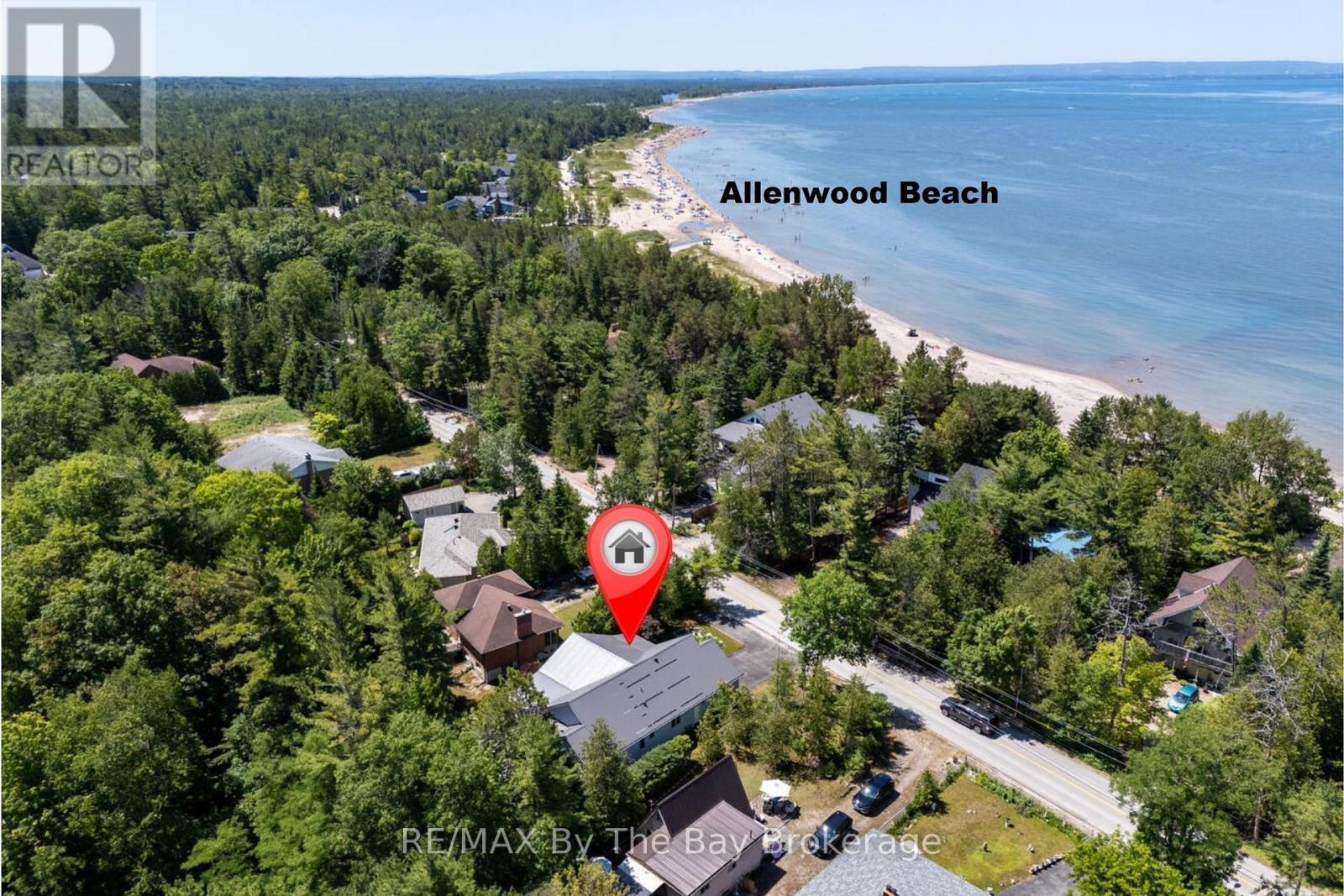 1327 River Road E, Wasaga Beach, ON - Outdoor With View