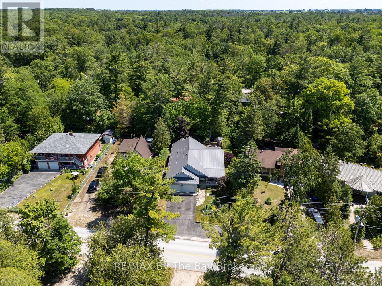Paved Driveway - 1327 River Road E, Wasaga Beach, ON - Outdoor With View