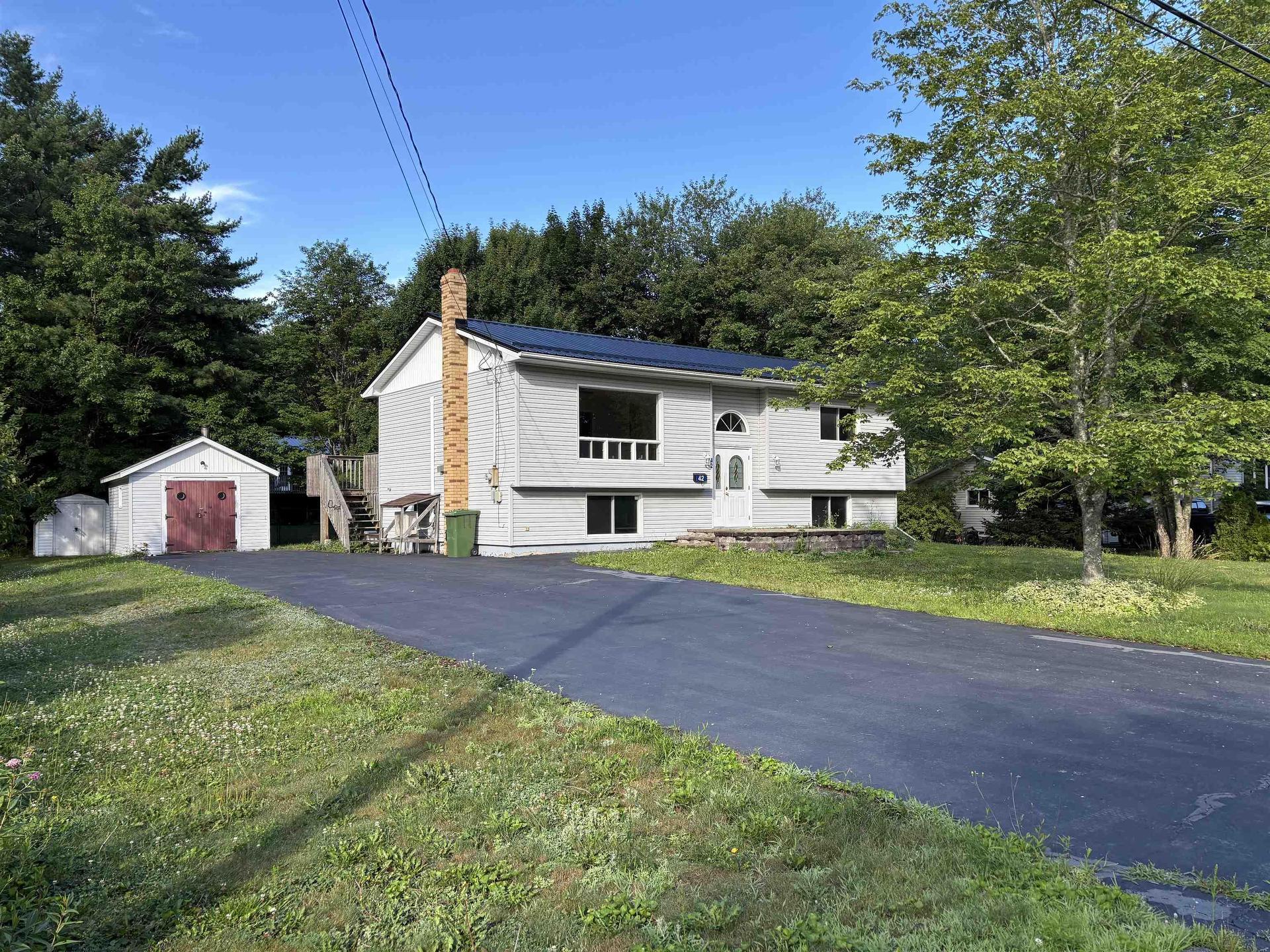 42 Alpine Drive, Bridgewater, NS - Outdoor