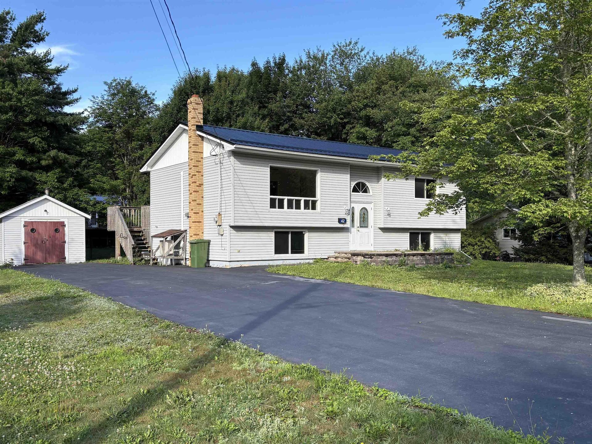 42 Alpine Drive, Bridgewater, NS - Outdoor
