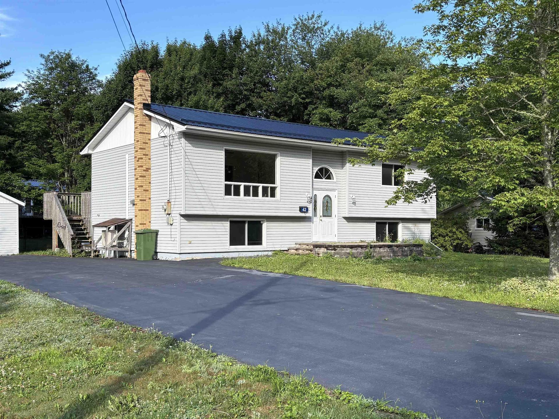 42 Alpine Drive, Bridgewater, NS - Outdoor