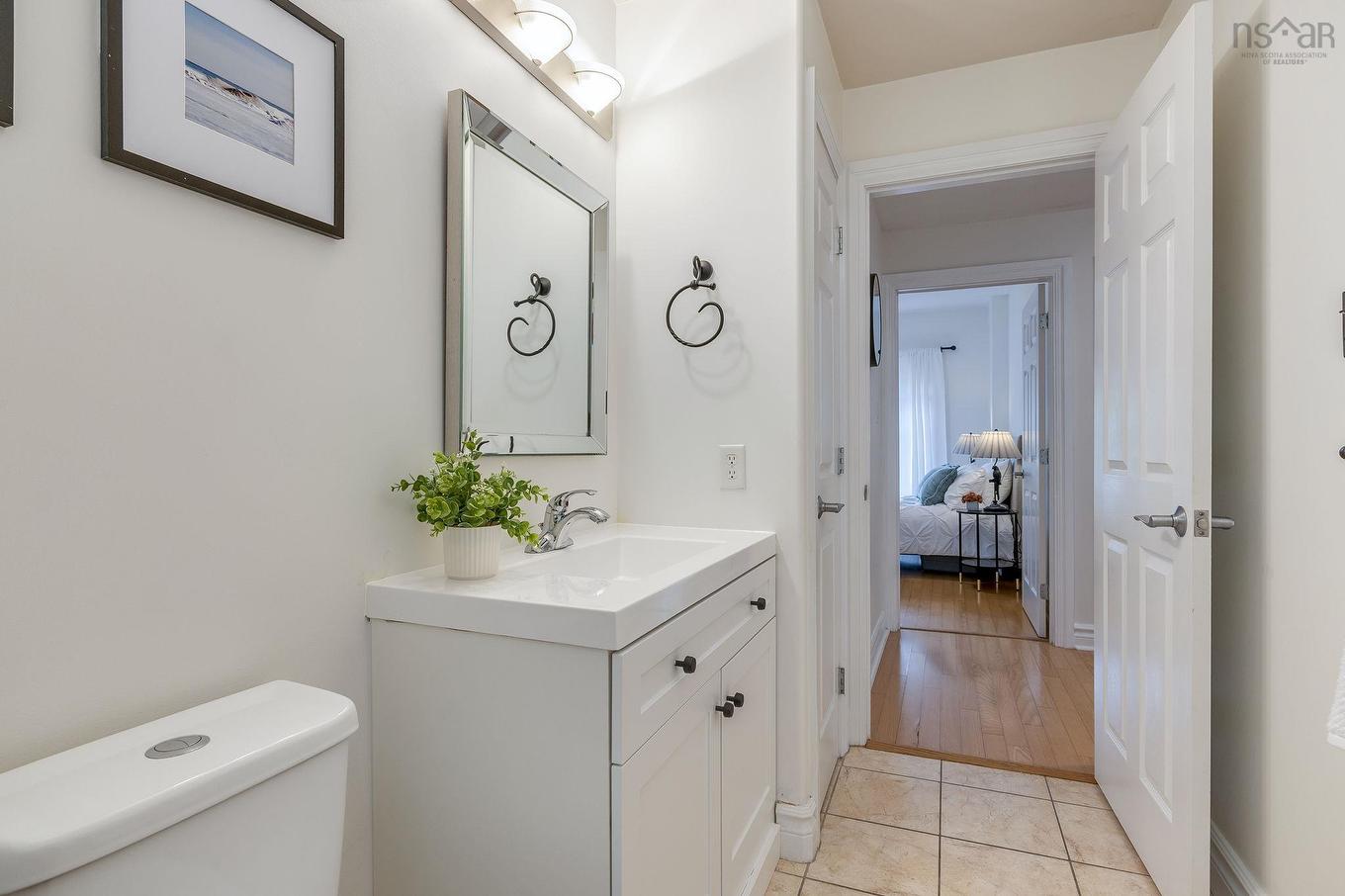 #207 116 Larry Uteck Boulevard, Halifax, NS - Indoor Photo Showing Bathroom