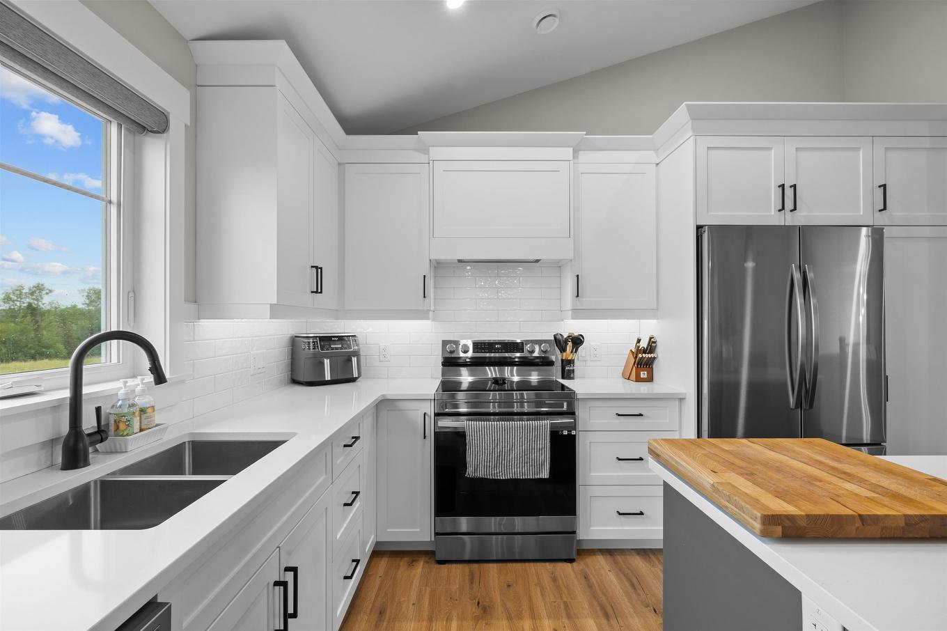 49 Bridget Drive, Charlottetown, PE - Indoor Photo Showing Kitchen With Double Sink With Upgraded Kitchen