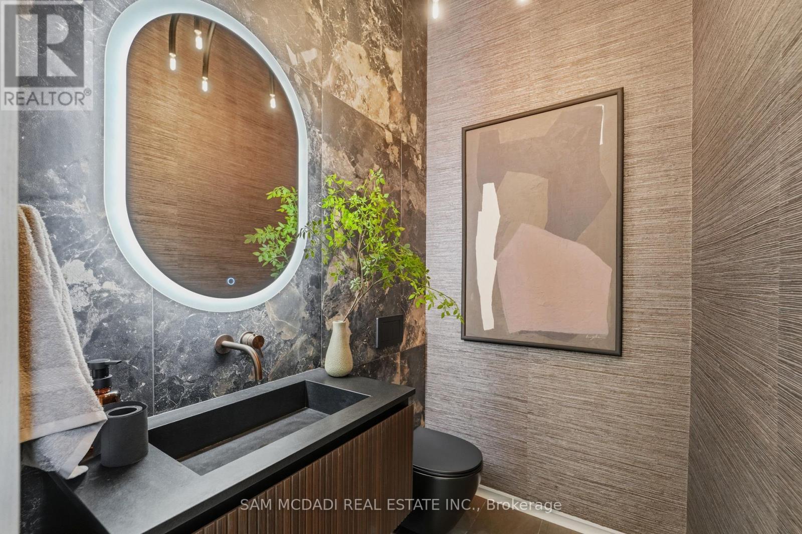 10 Peter Morse Way, Vaughan, ON - Indoor Photo Showing Bathroom